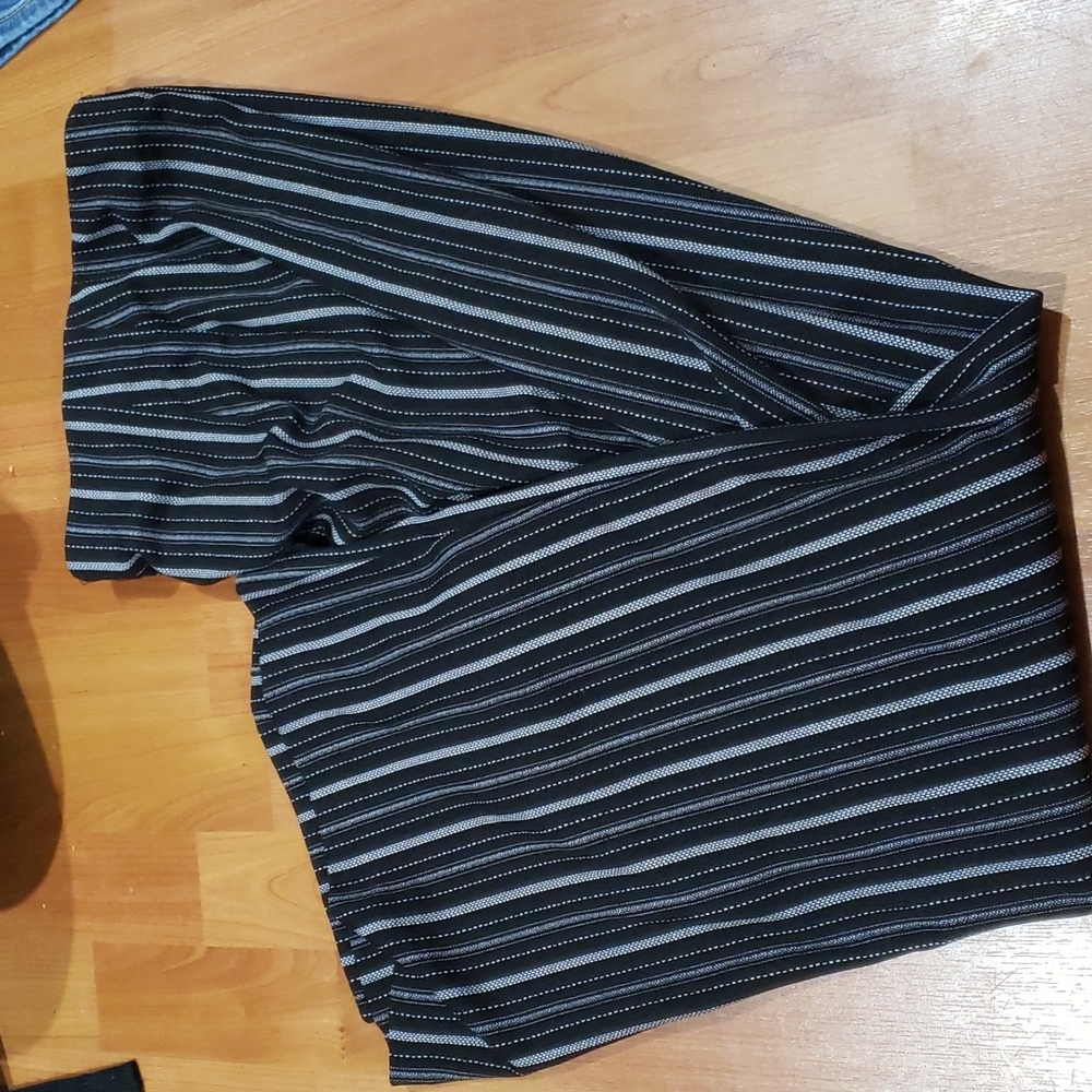 MAURICES PULL ON DRESS PANTS WIDE LEG 24W SHORT